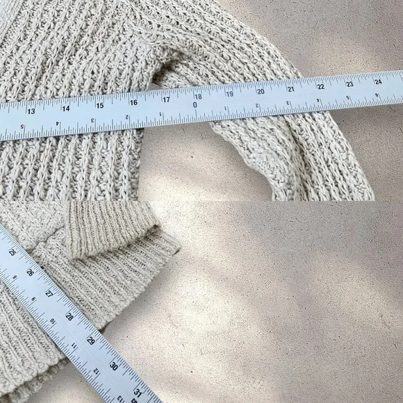 Vintage Hollister Cream Crochet Knit Cardigan - Picture 8 of 8